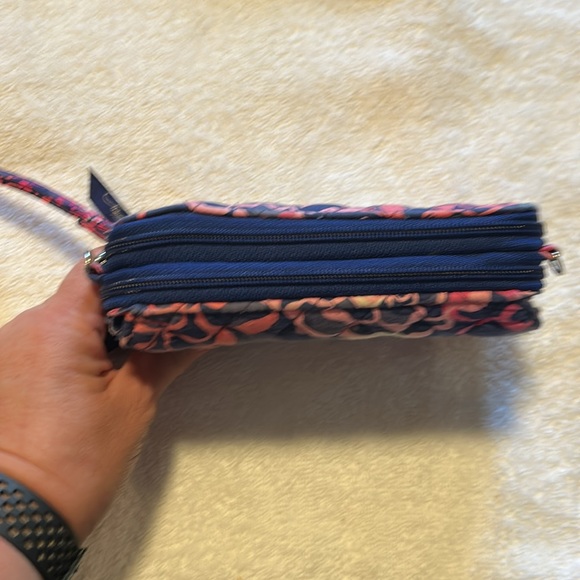 Vera Bradley Katalina pink - Picture 5 of 11